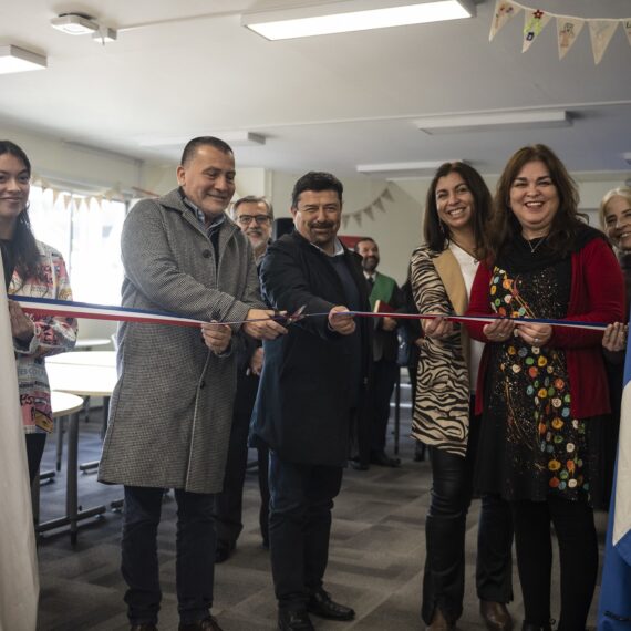 Escuela de Pedagogía PUCV inauguró nueva aula de didáctica para la primera infancia